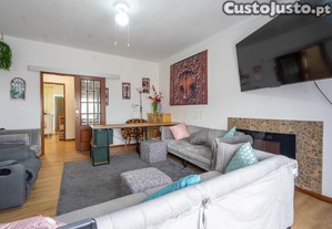 Apartamento Renovado T3 na Lousã, Coimbra - Oportunidade Única!