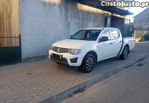 Mitsubishi L200 4x2