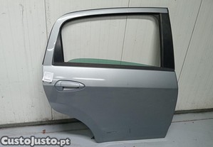 Porta trs direita para Fiat Grande Punto 2009 (2005-2018)