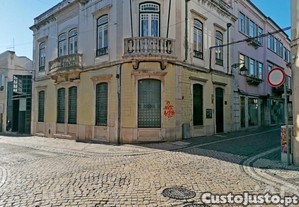 Loja / Estabelecimento Comercial em Santarém (Marvila), Santa Iria Da Ribeira De Santarém, Santarém (São Salvador) E San