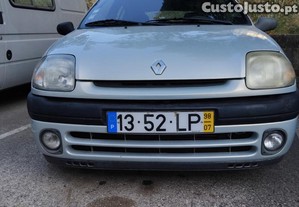 Renault Clio II 1.2