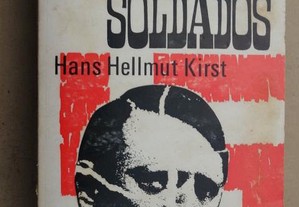 "A Revolta dos Soldados" de Hans Hellmut Kirst