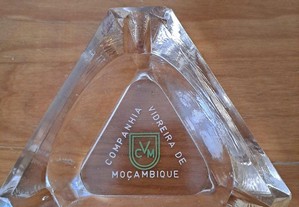 Cinzeiro antigo em vidro da "CVM - Companhia Vidreira de Moçambique" - Raro!