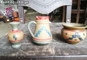 conj 3 peas em barro ,ver fotos
