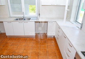 Moradia t2+2 remodela em arruda dos vinhos