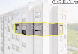 Apartamento T2, Junto À Circunvalação, São...