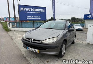 Peugeot 206 1.1 gasolina - 00