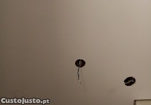 Faço todo o tipo de serviços relacionados com a sua casa