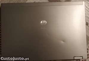 HP Elitebook processador i7 8Gb RAM SSD250GB + mala transporte HP