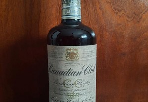 Canadian Club (1979) - 6 Years Old Whisky - 1L