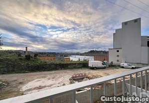 Apartamento T2 em Gondomar (São Cosme), Valbom e Jovim de 105,00 m²