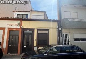 Moradia Rua Patrão Sérgio 22 - Póvoa de Varzim