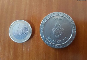Ficha de casino " MGM Grand "1 dólar ( RARA)