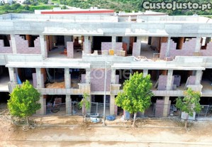 Apartamento T2 Em Tavira Com Piscina E...