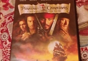 Filme Original - "Piratas das Caraíbas"