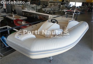 Arimar Sprintjet 2.8 Classic Hypalon   Pequena no tamanho, gigante na diverso!