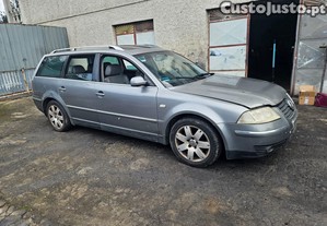 Vw passat 2001 para peas
