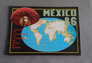 Caderneta de cromos futebol vazia México 86 - Mabi