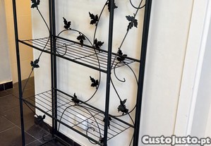 Estante preta ferro apoio
