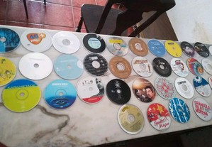 Conjunto de 40 CD's Soltos e Bolsa