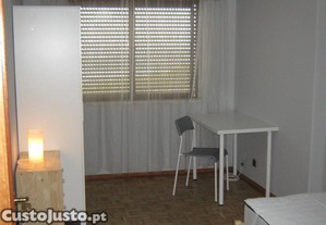 Quarto em Vila Franca de Xira / Room in Vila Franca de Xira