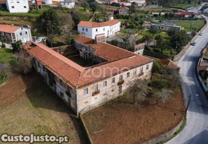 Investimento Imperdível: Prédio Em Romariz,...