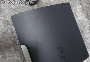 PS3 160GB Usada em Bom Estado