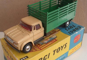 Corgi Toys 484 Dodge " Kew Fargo " Livestock Transporter Vtg Original 60´s UK Diecast Original