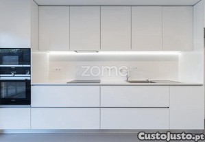 Moradia T3+1 - Com Terraço E Garagem - Antas -...