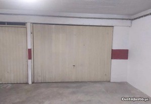 Garagem Box e Estacionamento