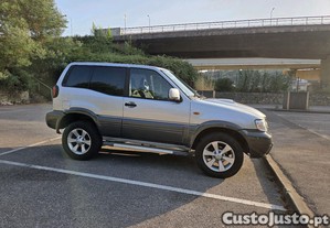Nissan Terrano 3.0 Di - 05