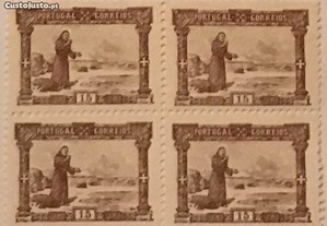 Quadra de selos novos s/ goma 7. cent. Santo António - 1895