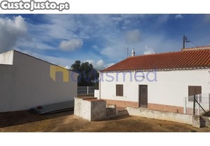Moradia Térrea Com Terreno - A 4 Km De Silves;