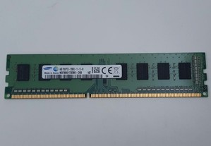 Memória Samsung p/ Torre 4GB Ram DDR3 1600MHz PC3-12800U