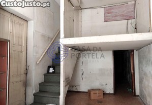 Prédio ao Mota Galiza com projecto aprovado para 5 apartamentos !!!!