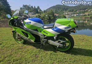 Kawasaki ZXR750 H2