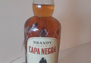 Garrafa Brandy Capa Negra Antiga