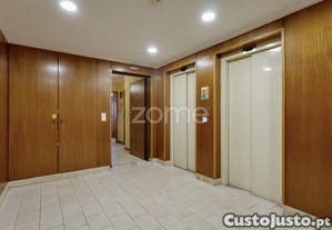 T3 2º, Box Aberta, 2 Frentes 250M Da Praia, Av...