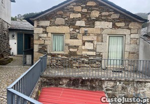 Casa / Villa T4 em Carvalhais e Candal de 275,00 m