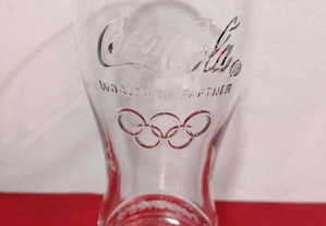 Copo em vidro uma edição da Coca Cola alusivo aos jogos Olímpicos realizados em Londres em 2012
