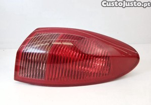 Farolim Tras Painel Direito Alfa Romeo 147 (937_)