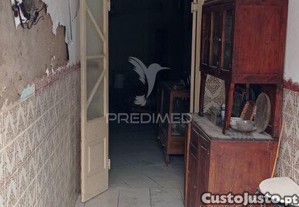 Casa no centro de montargil