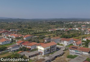 Apartamento T3 a poucos minutos do centro da Vila