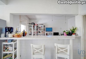 Apartamento T2 em Algés, Linda-a-Velha e Cruz Quebrada-Dafundo de 75,00 m²