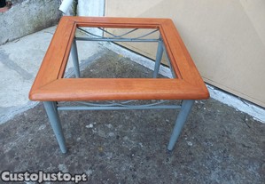 Mesa de Apoio em Ferro com Madeira