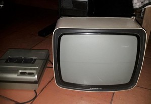 tv grundig antiga