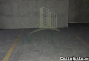 Parqueamento Valena
