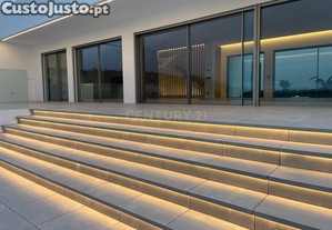 Casa de Luxo em Caldas de Monchique com Vista Panorâmica e Piscina