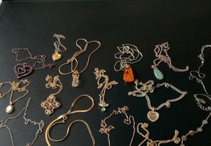 Conjunto de pulseiras colares anéis brincos