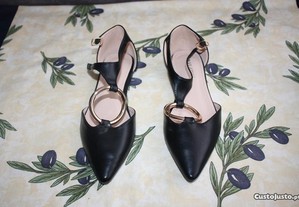 Sapatos pretos com argola novos Day Vine Shoes T.37